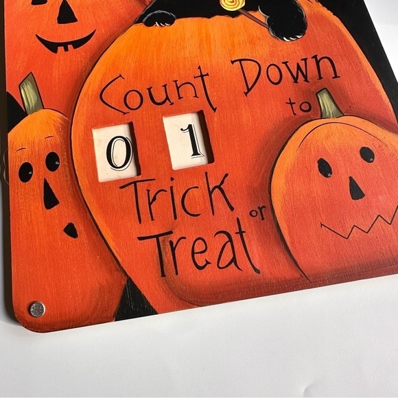 Handpainted Halloween Count Down Wooden Hanging Sign with Pumpkins and Cat - Picture 3 of 10